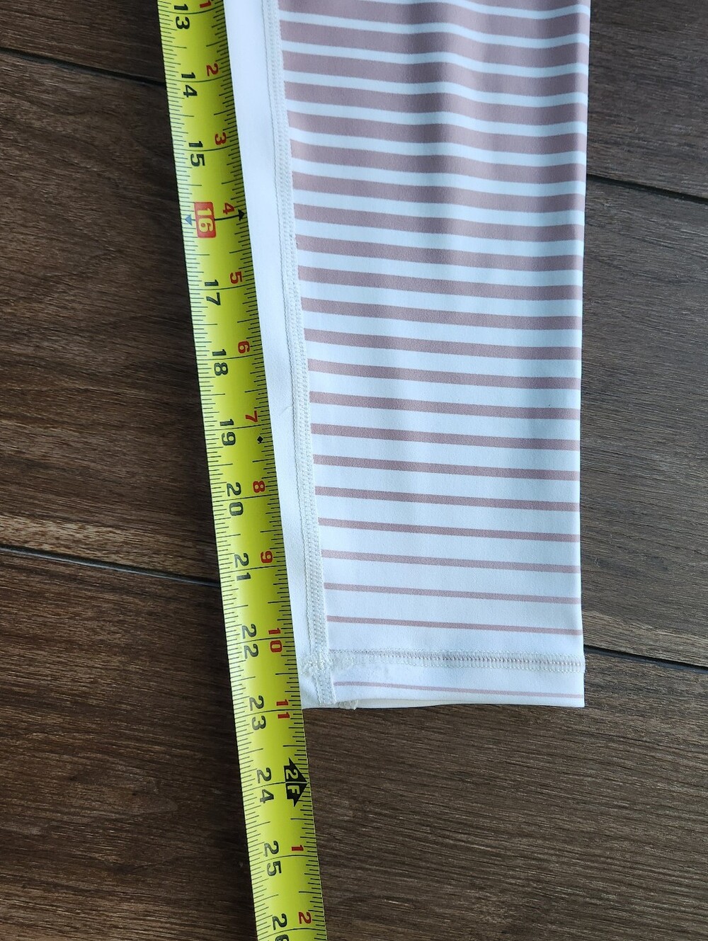 Allfenix Australia Capri Length Legging Pink White Stripe Size Medium - Picture 8 of 8